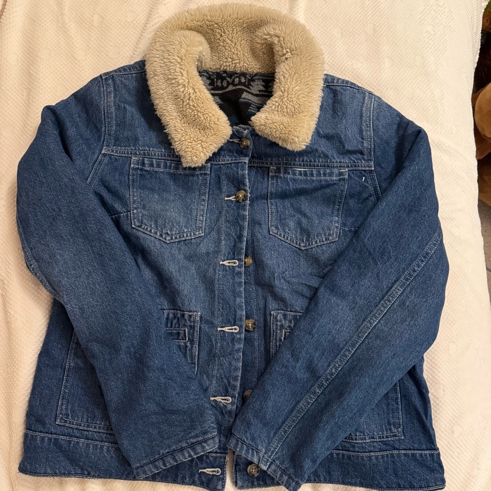 Idyllwind Blue Denim Jacket with Sherpa Collar
